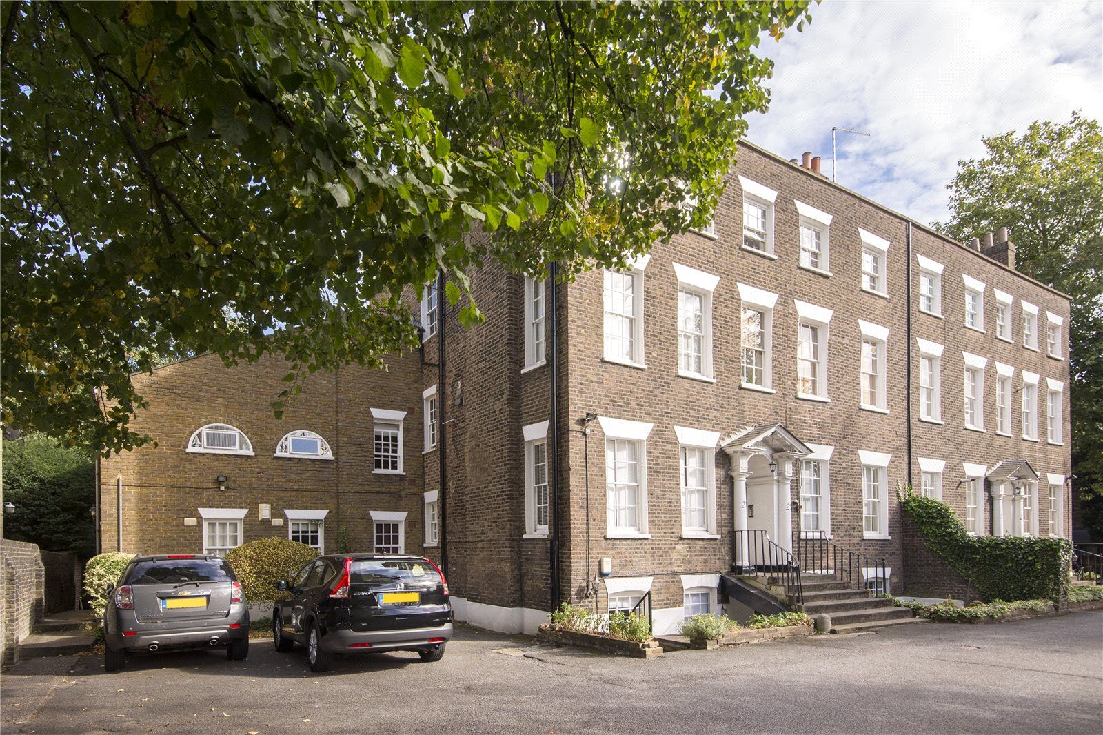 Woodford Road, South Woodford, London E18