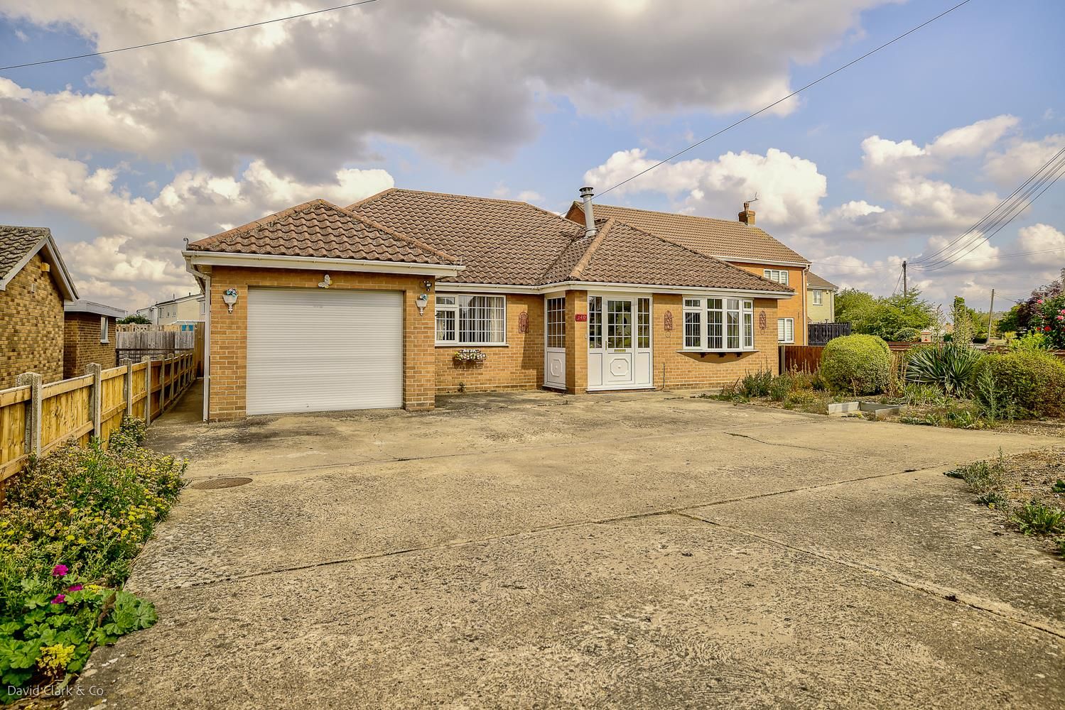 2 bed detached bungalow for sale in Wisbech Road, Littleport, Ely CB6 Zoopla