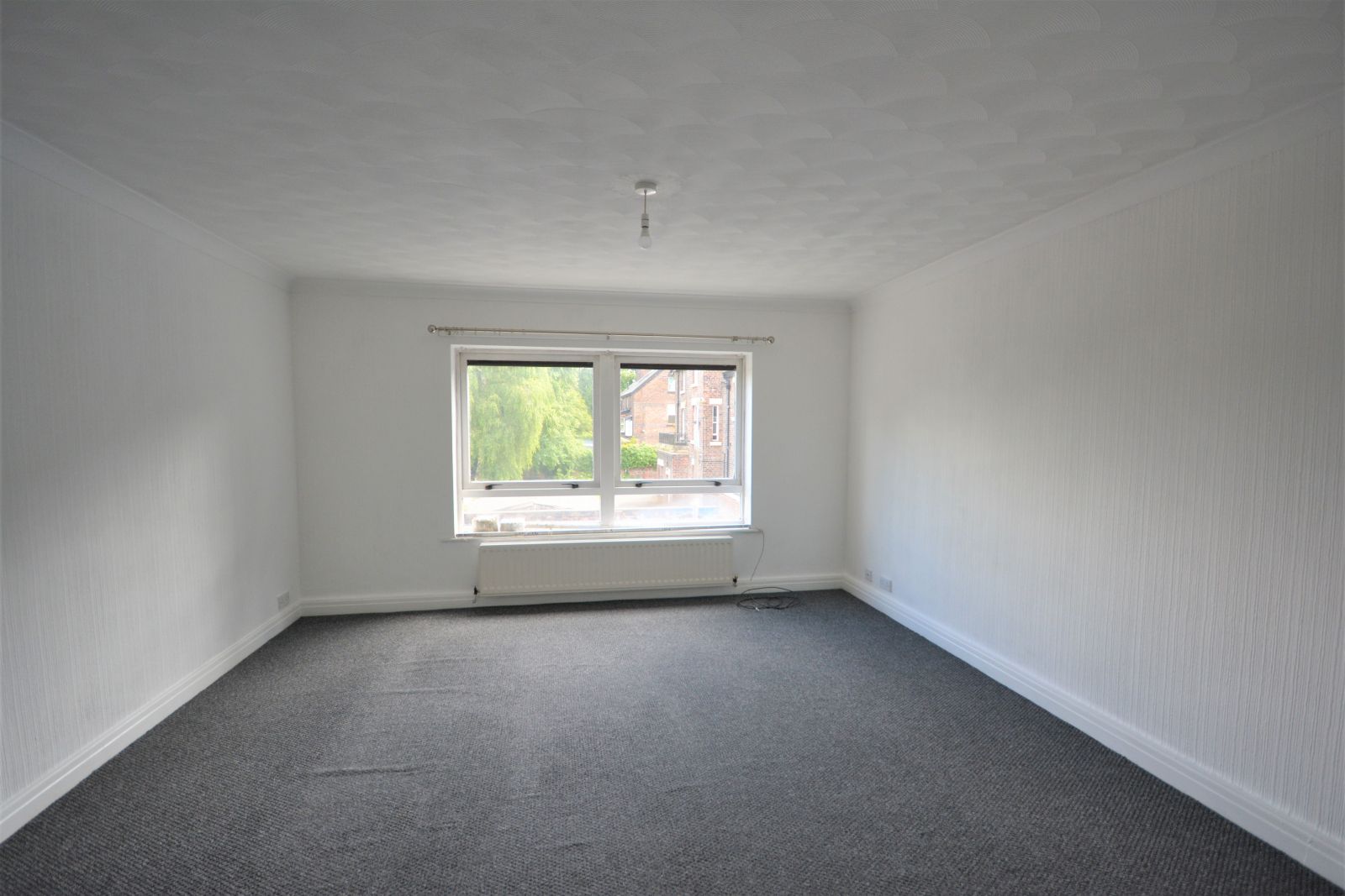 2 bed flat to rent in Mosslea Park, Mossley Hill, Liverpool L18 Zoopla