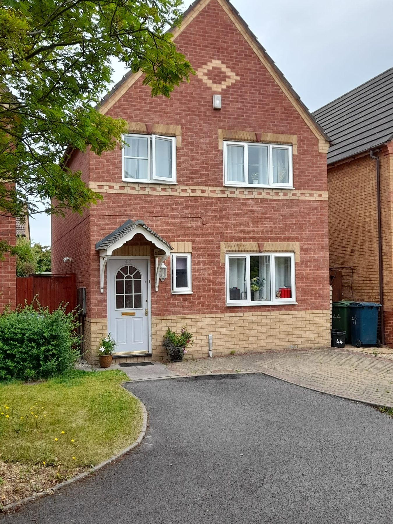 3 bed detached house for sale in Oadby Way, Bicton Heath, Shrewsbury
