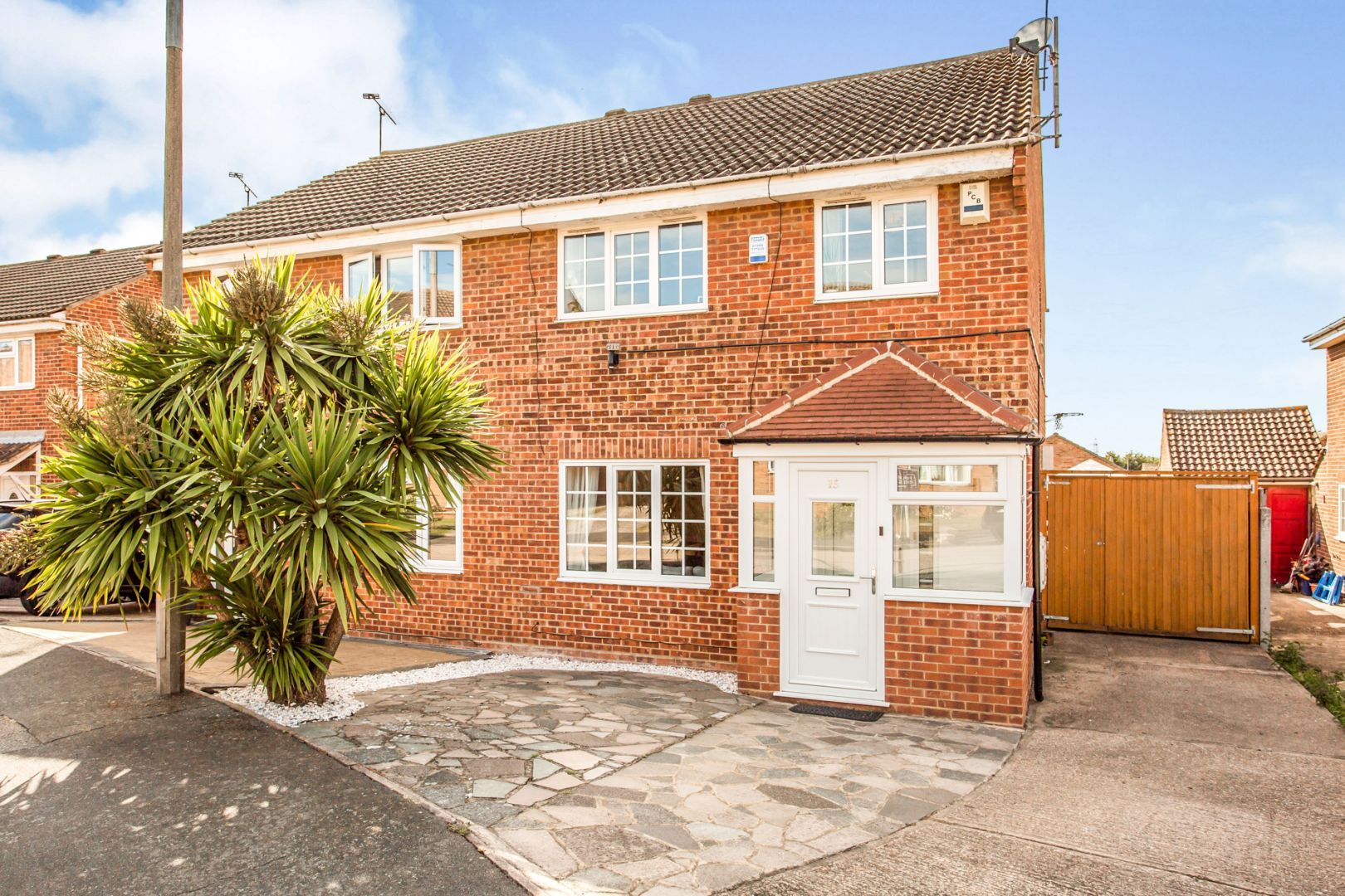 Navestock Close, Rayleigh SS6  