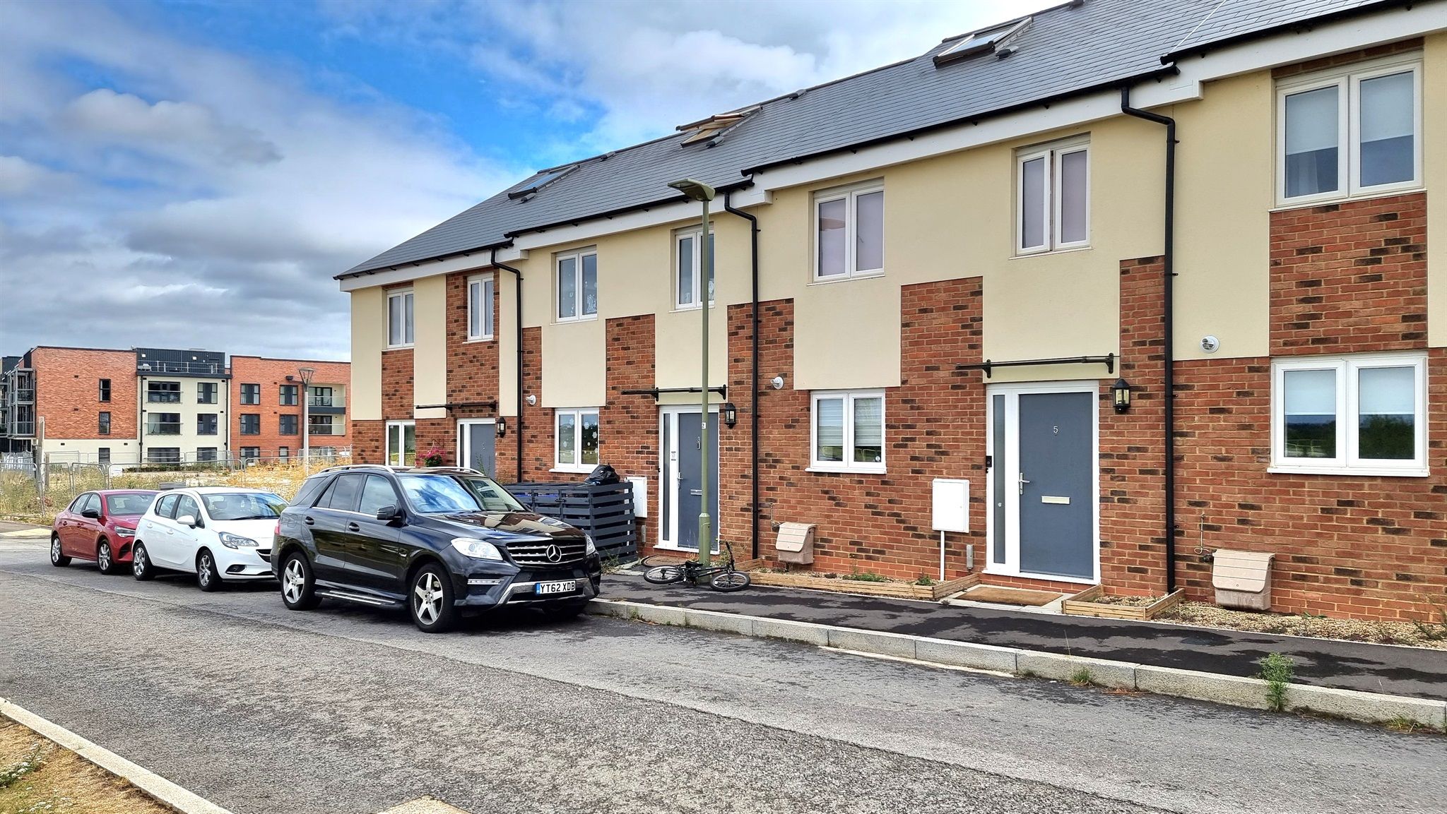 3 bed terraced house for sale in Chadwick Place, Ambrosden, Bicester