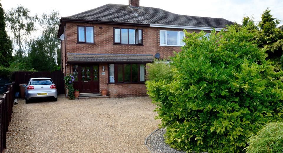 3 bed property for sale in Fulbridge Road, Werrington, Peterborough PE4