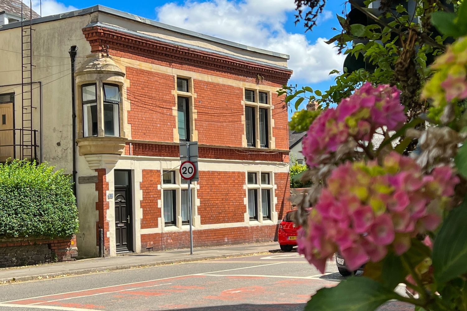 2 bed flat for sale in PenYLan Road, Roath, Cardiff CF23 Zoopla
