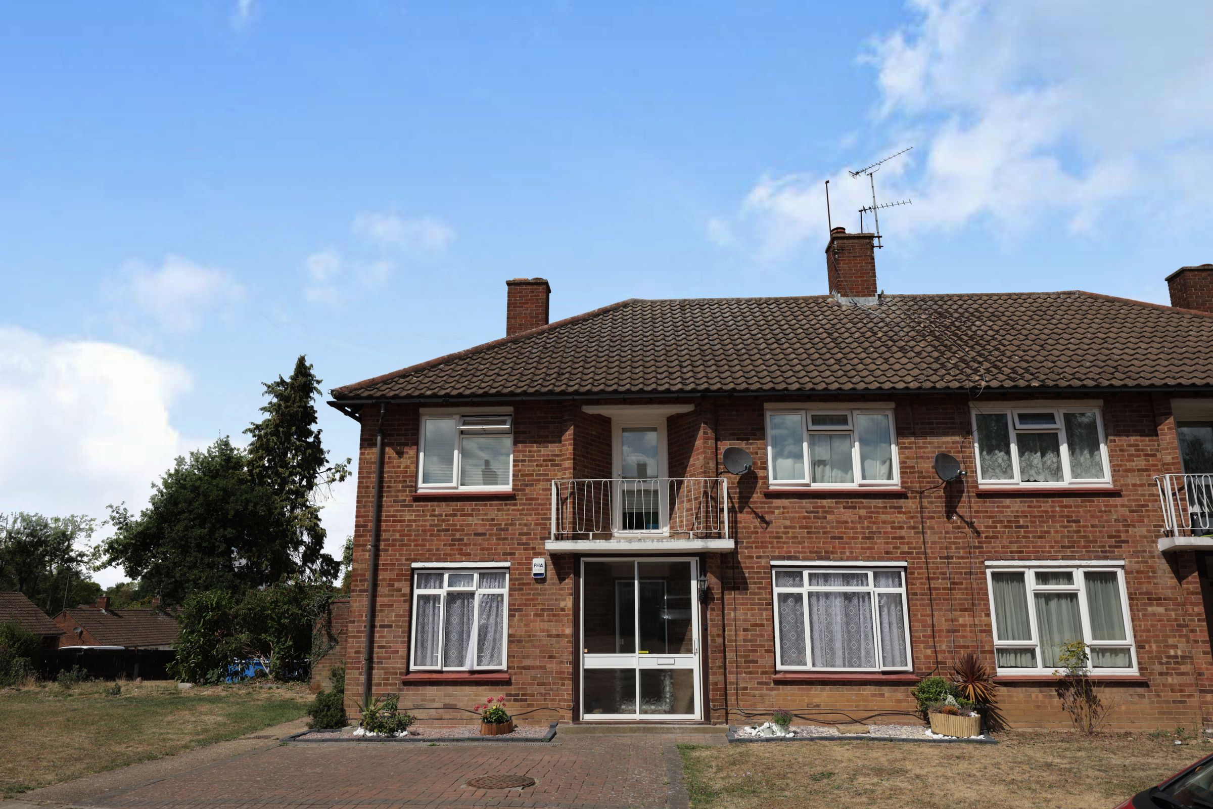2 bed for sale in Ellement Close, Pinner, Middx HA5 Zoopla