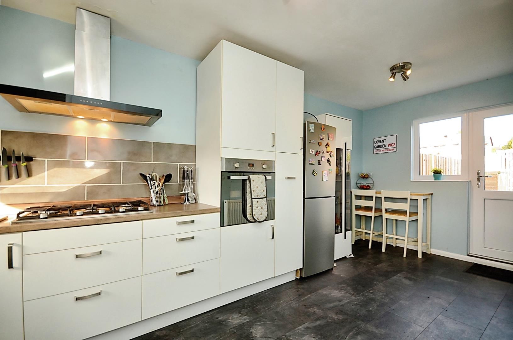 3 bed town house for sale in Lowedges Crescent, Lowedges, Sheffield S8 Zoopla