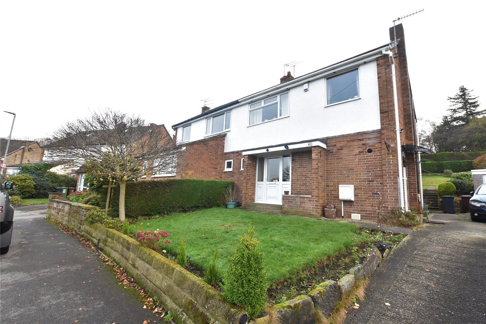 3 bed semidetached house for sale in Carr Bridge Drive, Cookridge