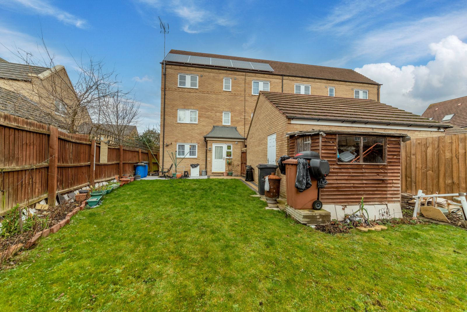 5 bed semidetached house for sale in Baldwin Drive, Sugar Way