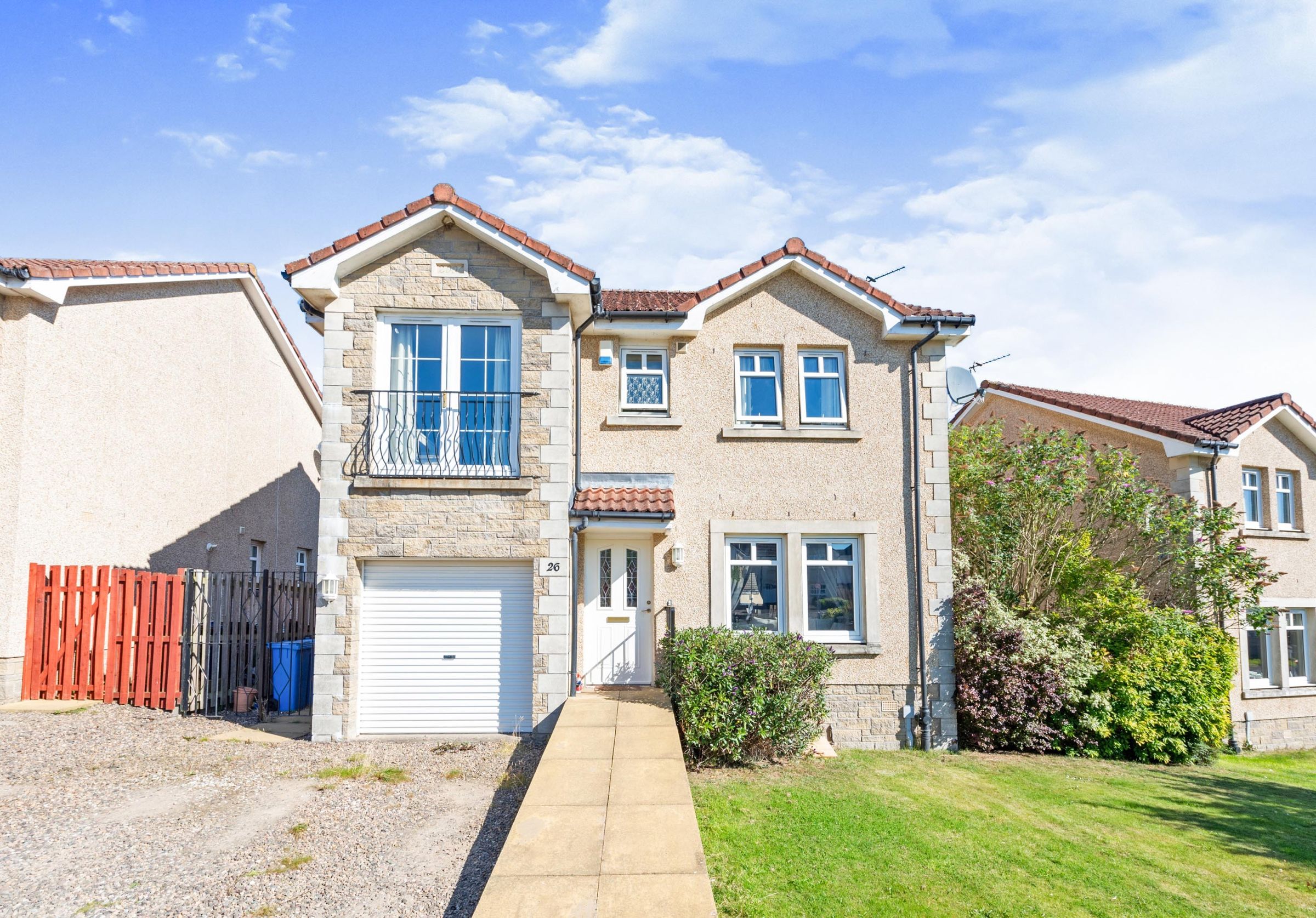 4 bed detached house for sale in Seafar Drive, Kelty KY4 Zoopla