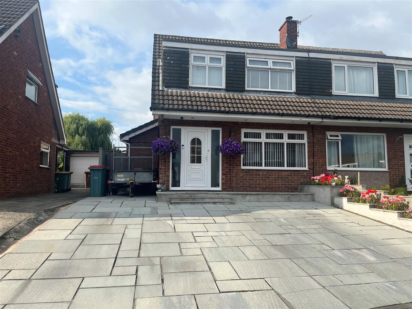 3 bed semidetached house for sale in Compton Green, Fulwood, Preston