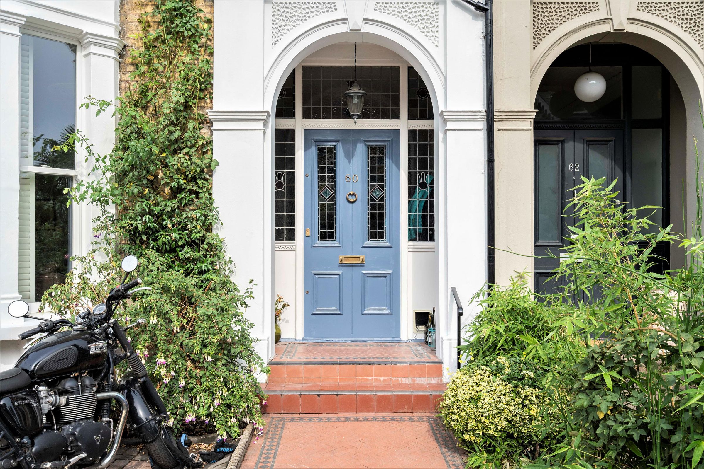 5 bed semidetached house for sale in Marmora Road, East Dulwich