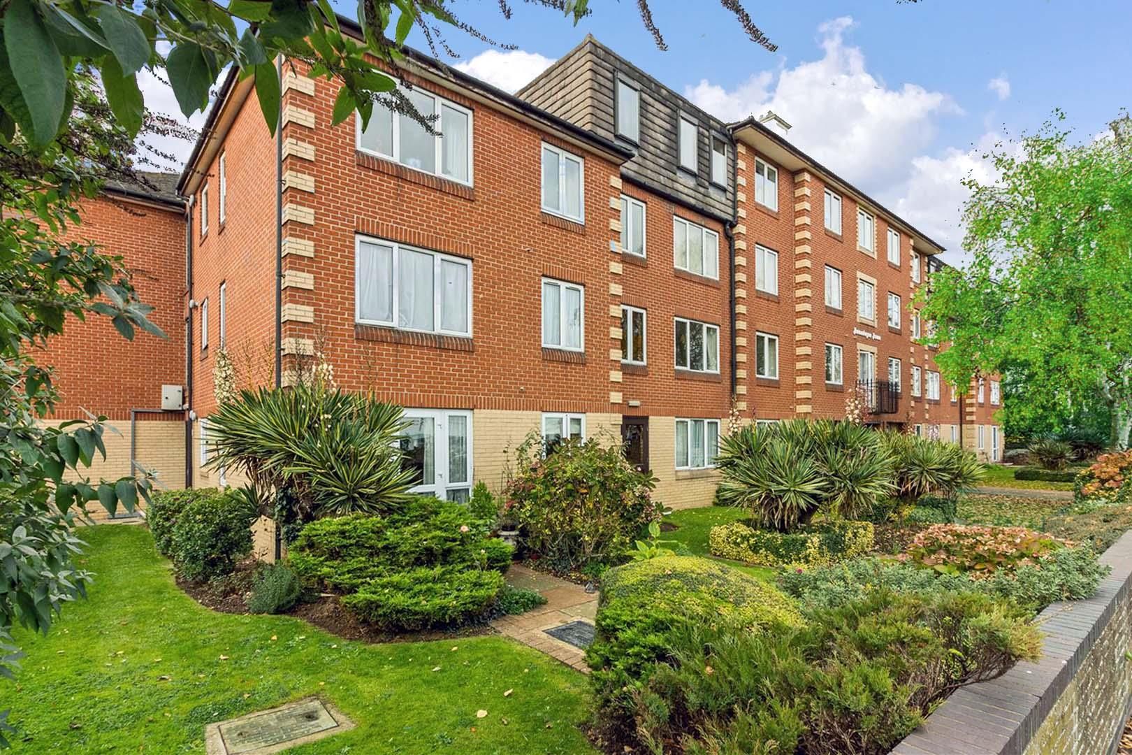 1 bed property for sale in Broadwater Road, Broadwater, Worthing BN14