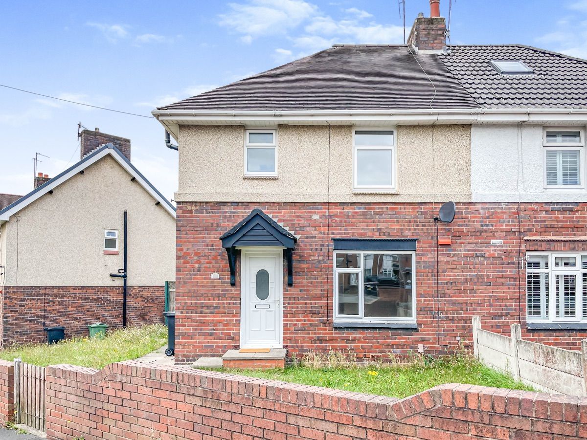 3 bed semidetached house for sale in Molyneux Road, Dudley DY2 Zoopla