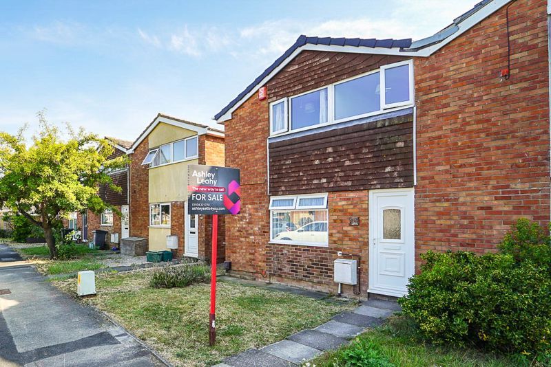 3 bed end terrace house for sale in Mead Vale, WestonSuperMare BS22