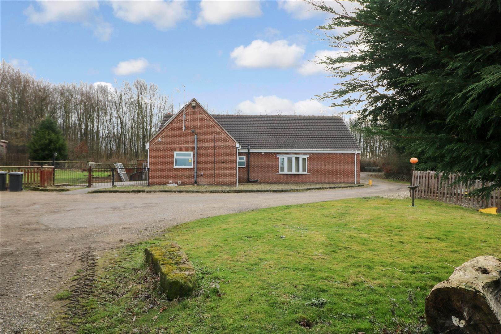 3 bed detached bungalow for sale in Lawton Lodge, Cricket Field Lane
