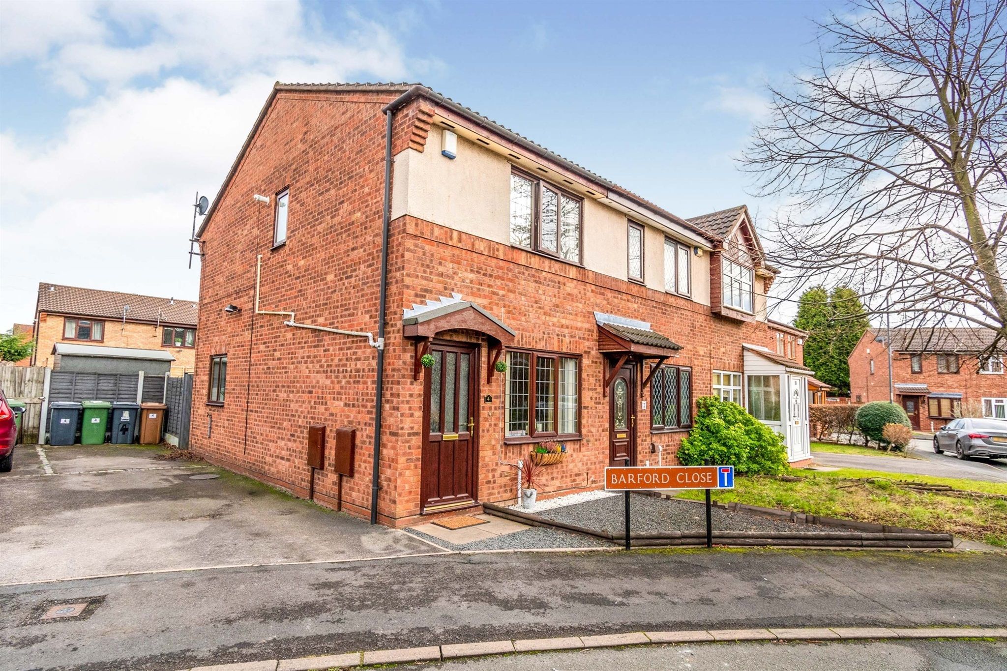 2 bed semidetached house to rent in Barford Close, Wednesbury WS10