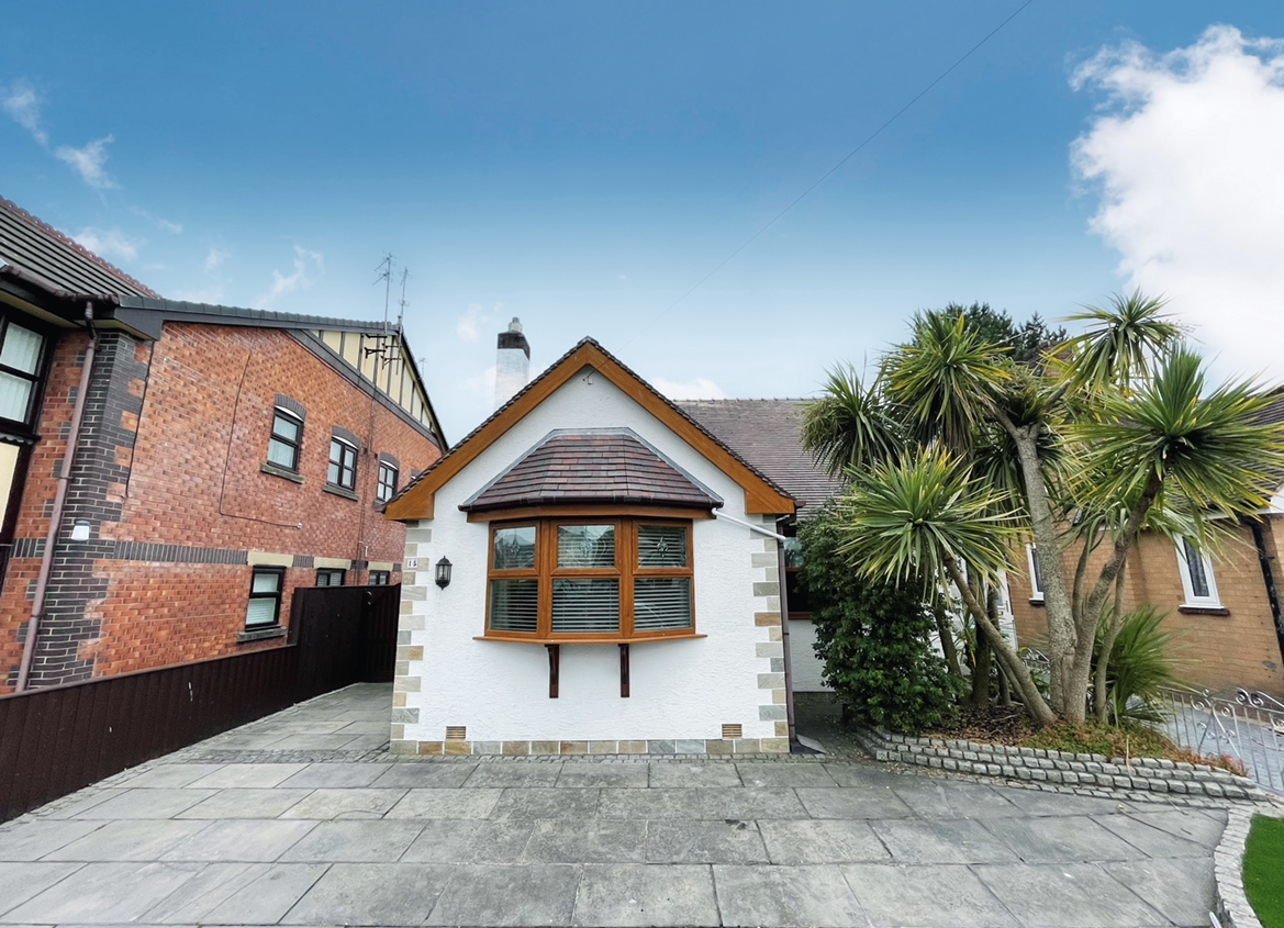 2 bed bungalow for sale in Holmes Road, Thornton FY5 Zoopla