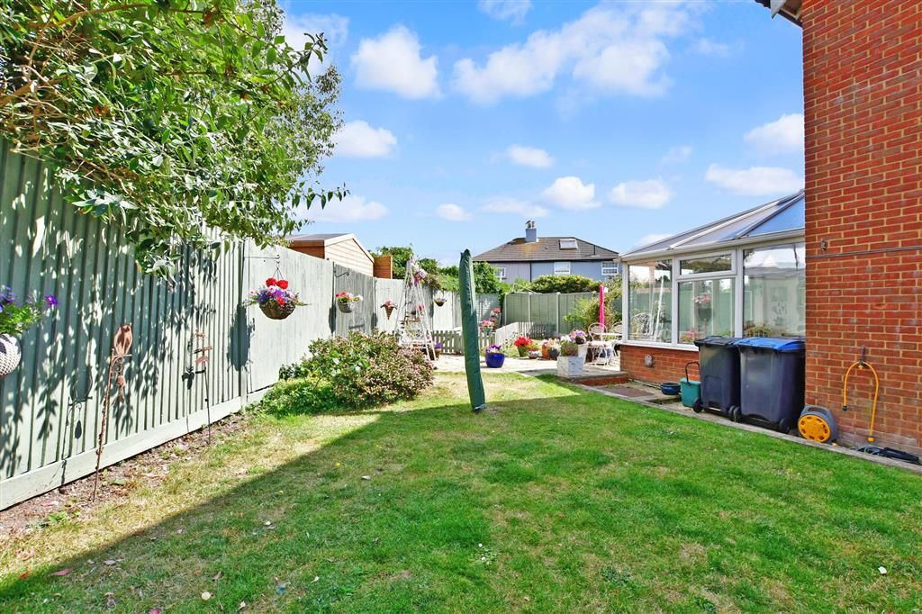 3 bed end terrace house for sale in Fairview Gardens, Deal, Kent CT14