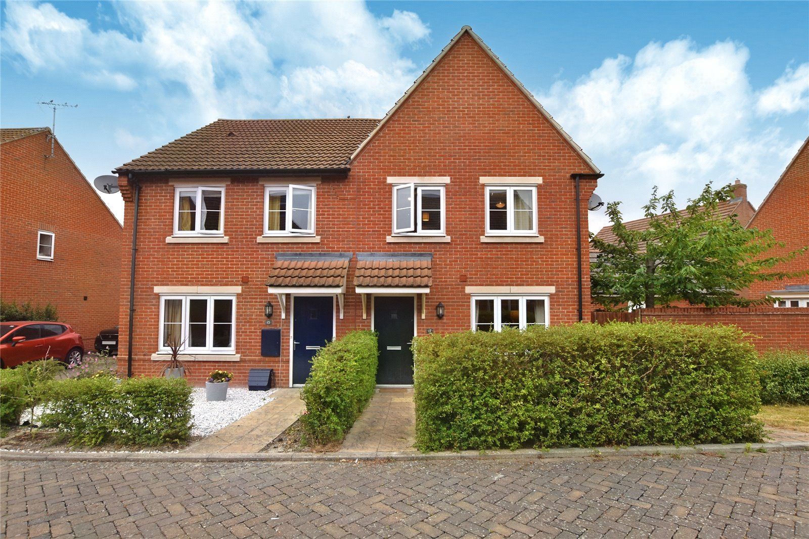 3 bed semidetached house for sale in Walnut Lane, Didcot OX11 Zoopla