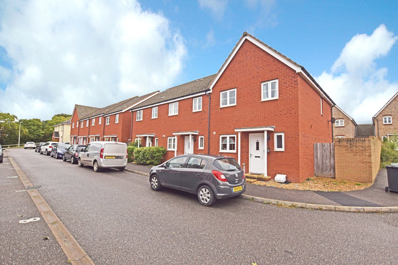3 bed terraced house to rent in Resolution Road, Exeter EX2 Zoopla
