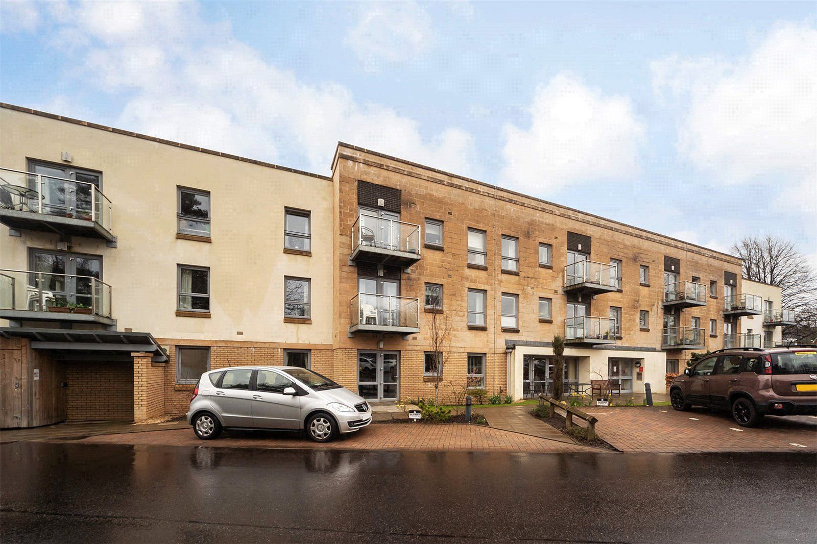 1 bed flat for sale in Kirkintilloch Road, Glasgow, East
