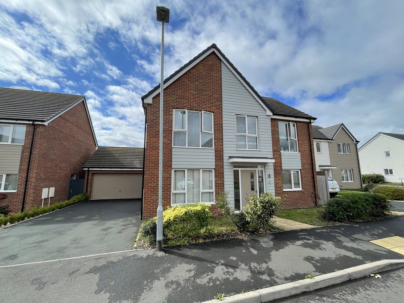 4 bed detached house for sale in Hornbeam Way, Branston, BurtonOn