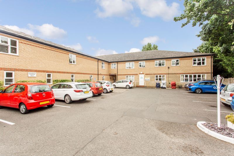 1 bed flat for sale in Old Rectory Court, SouthendOnSea SS2 Zoopla