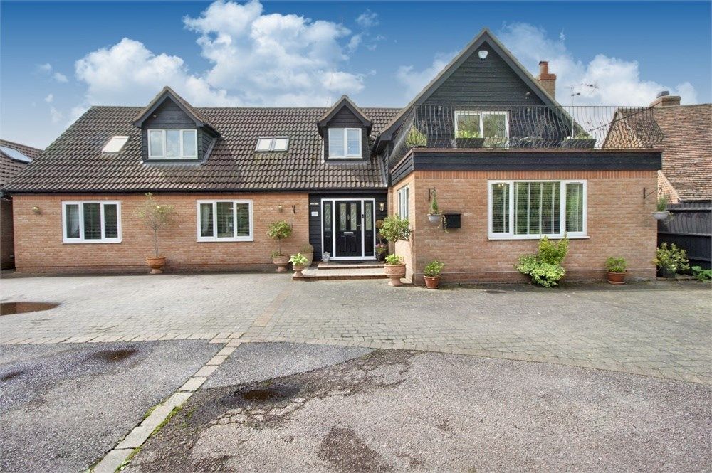 5 bed detached house for sale in Long Green, Cressing, Braintree CM77
