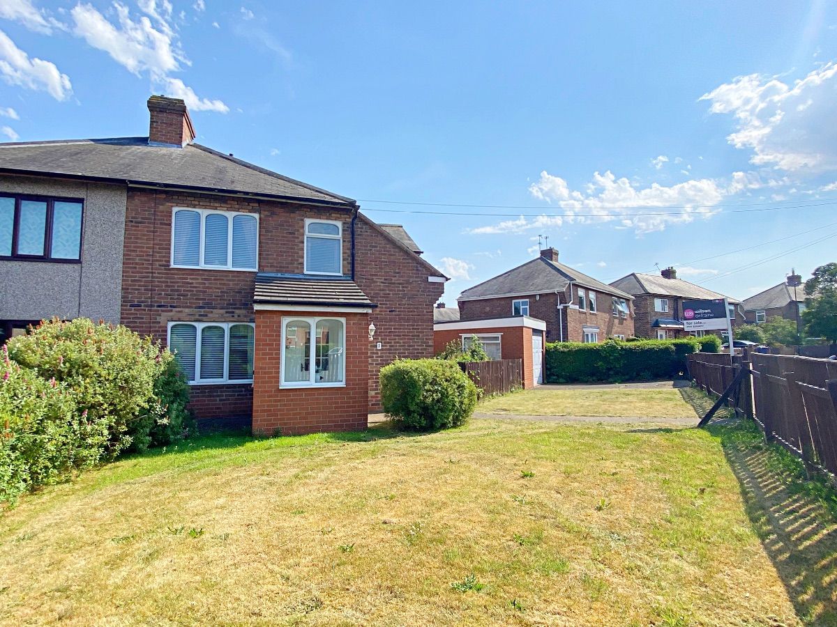 3 bed semidetached house for sale in Jubilee Crescent, Gosforth