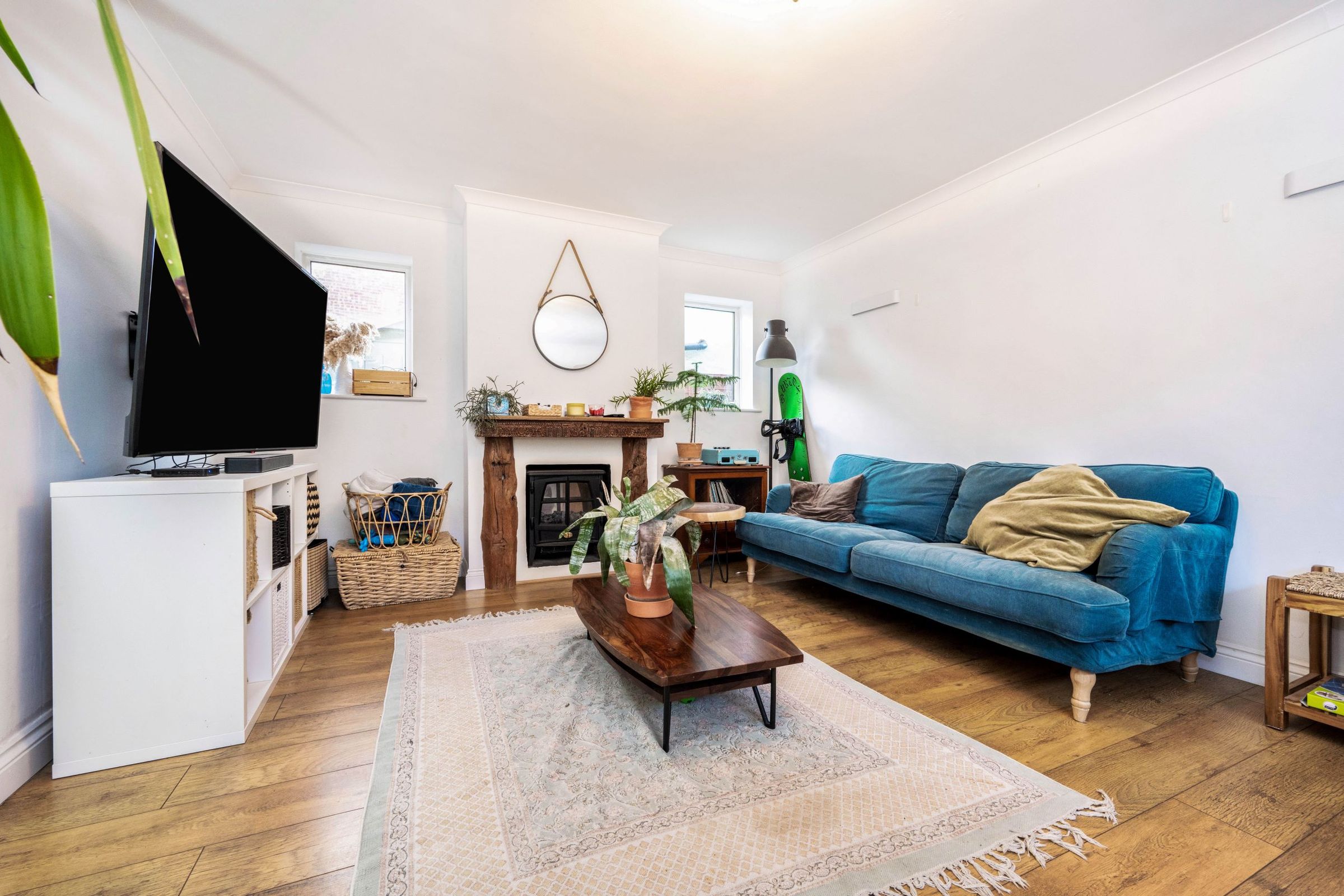 3 bed detached house for sale in Chalton Heights, Chalton, Luton LU4