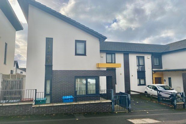 3 bed semi-detached house to rent in Palmerston Street, Manchester M12