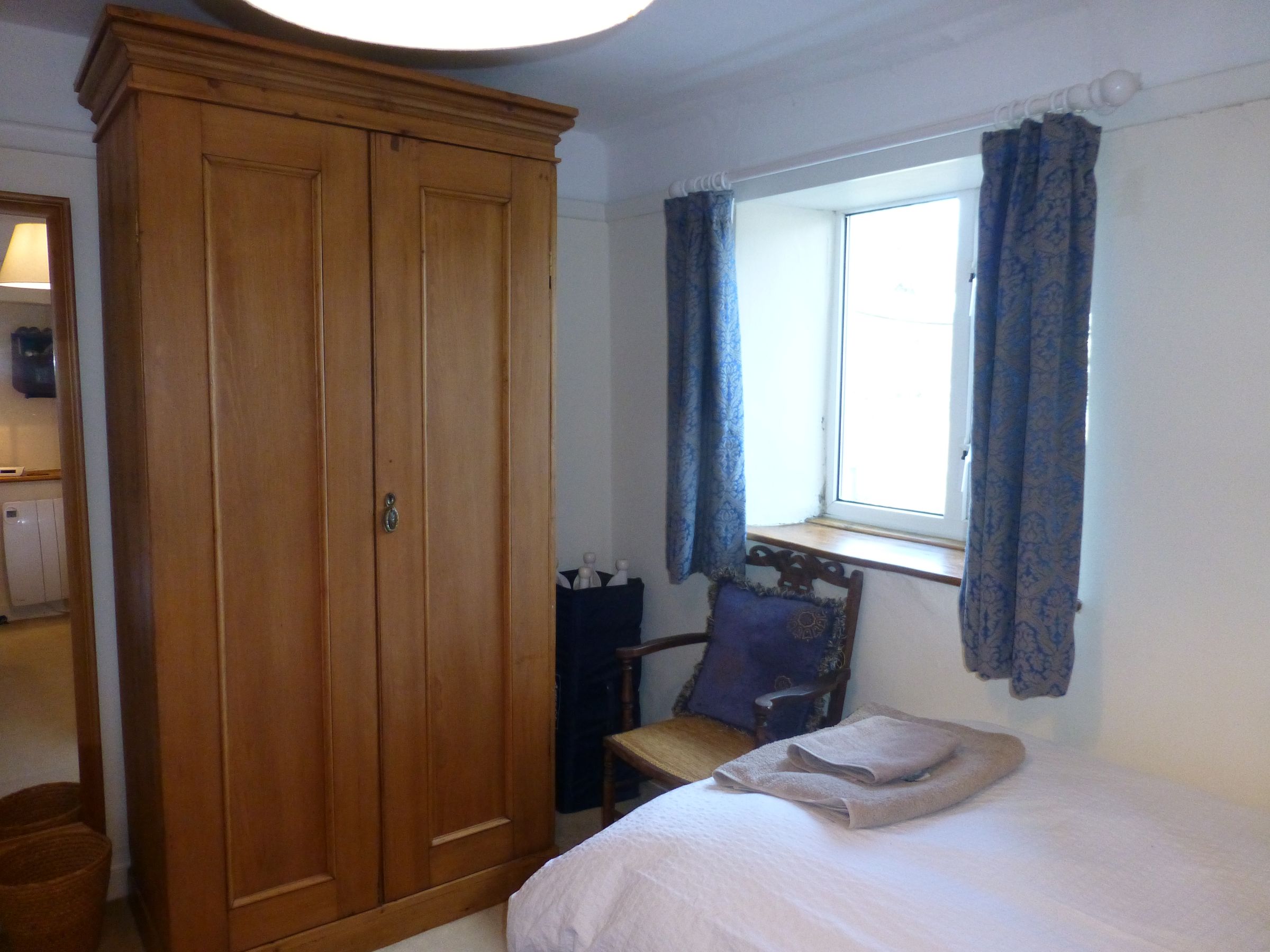 2 bed property to rent in Dorchester Road, Maiden Newton, Dorchester