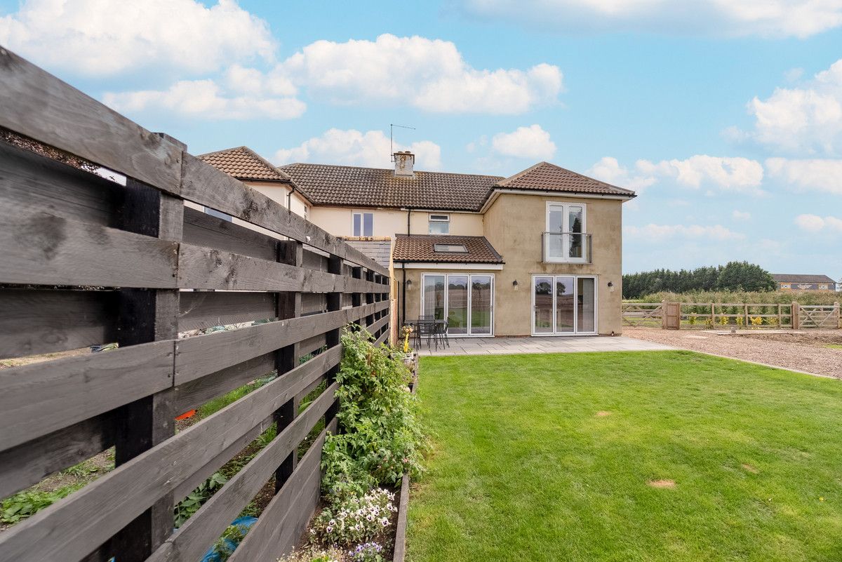 3 bed semidetached house for sale in Herne Road Ramsey St Marys