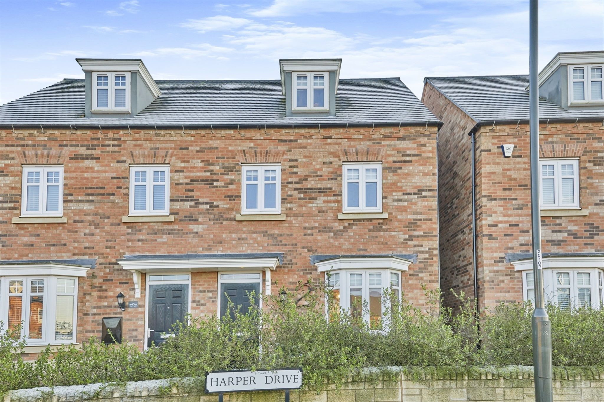 3 bed semidetached house for sale in Harper Drive, Mickleover, Derby