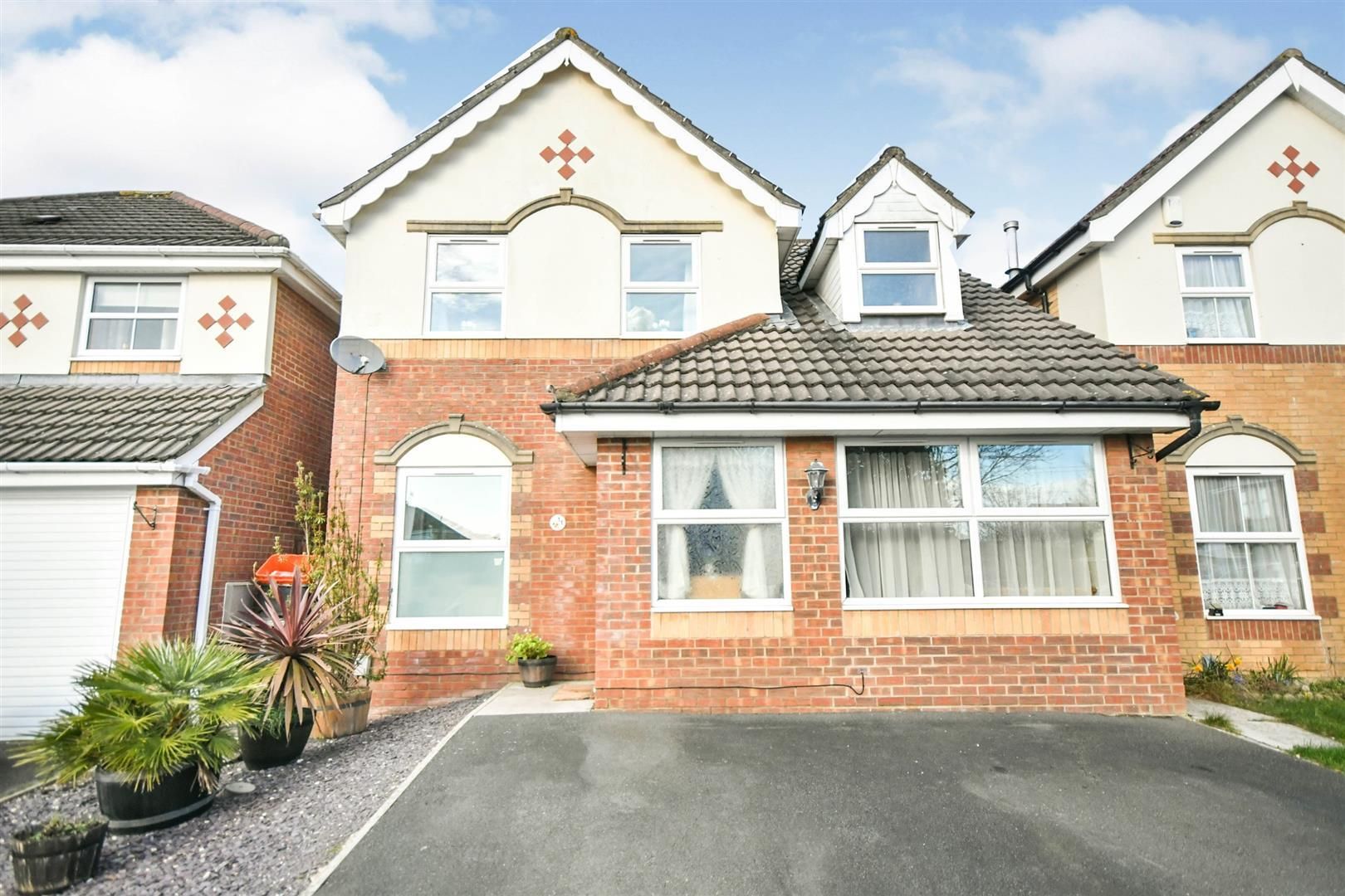 3 bed property to rent in Woburn Close, Swindon SN25 Zoopla