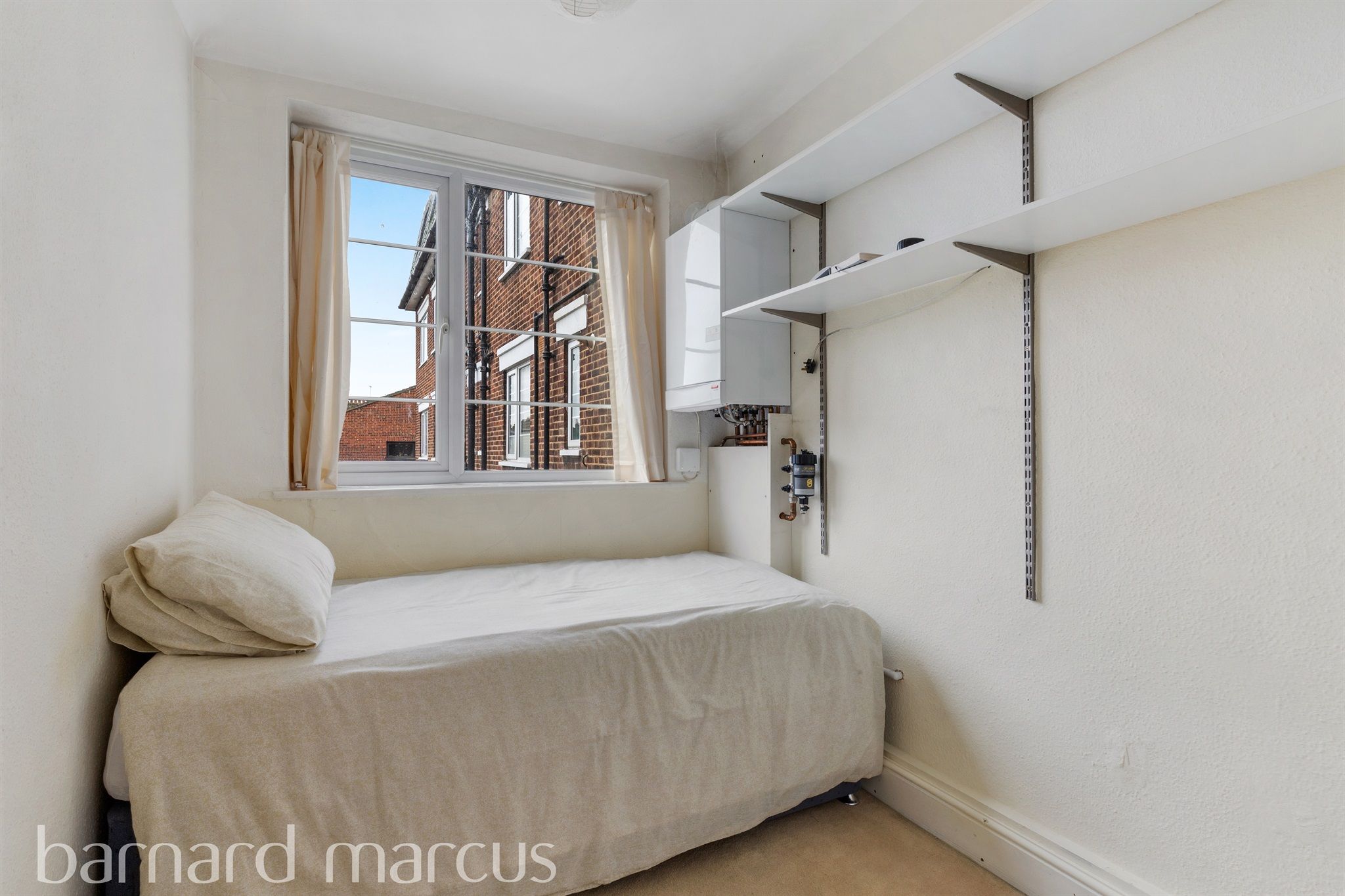 3 bed flat for sale in Portsmouth Road, Surbiton KT6 Zoopla