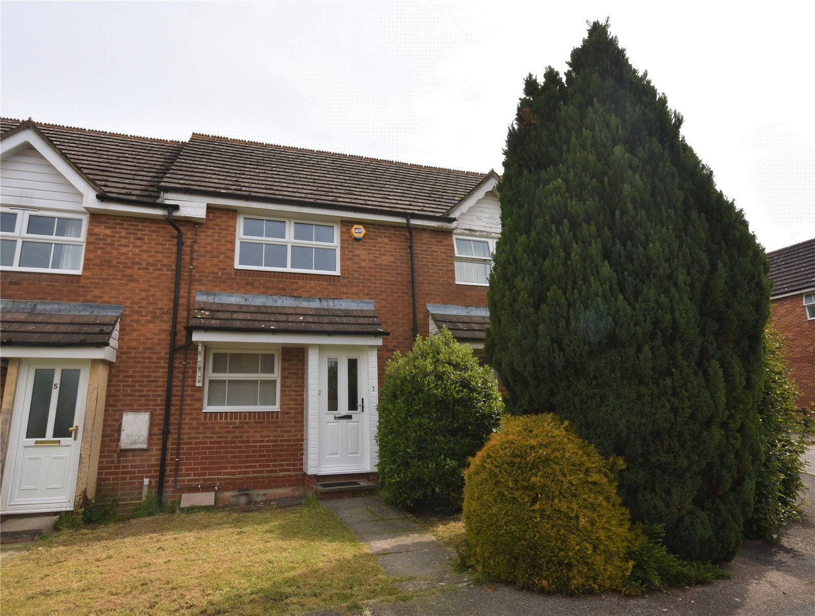 2 bed terraced house to rent in Bowler Road, Aylesbury HP21 Zoopla