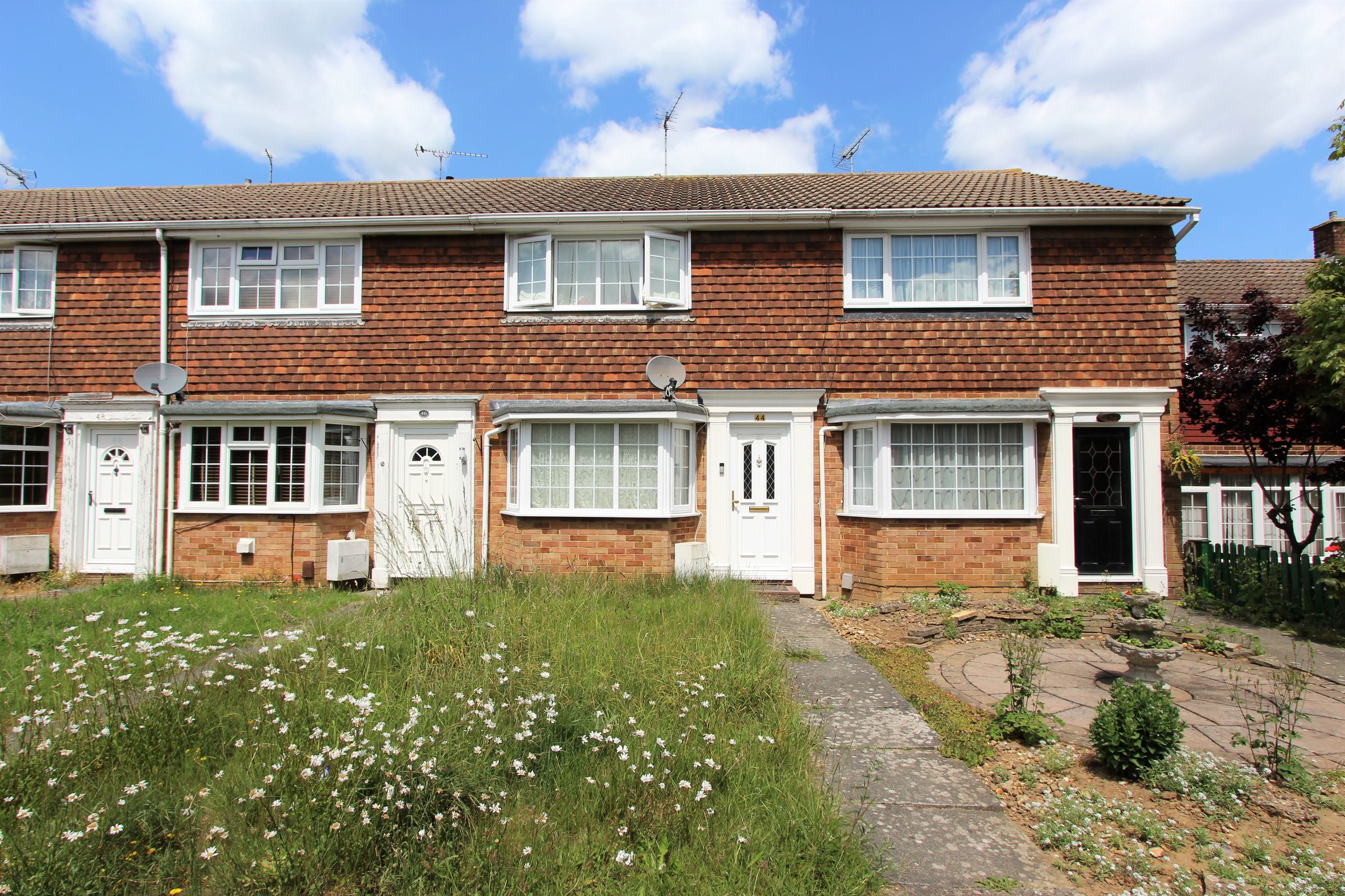 2 bed terraced house for sale in Fulmar Road, Rochester ME2 Zoopla