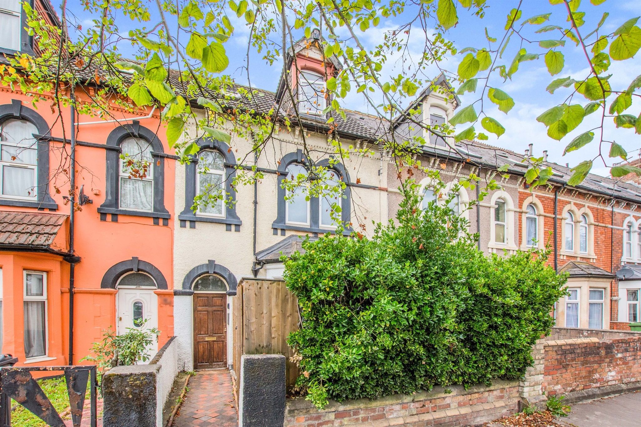 1 bed flat for sale in Clive Street, Grangetown, Cardiff CF11 Zoopla