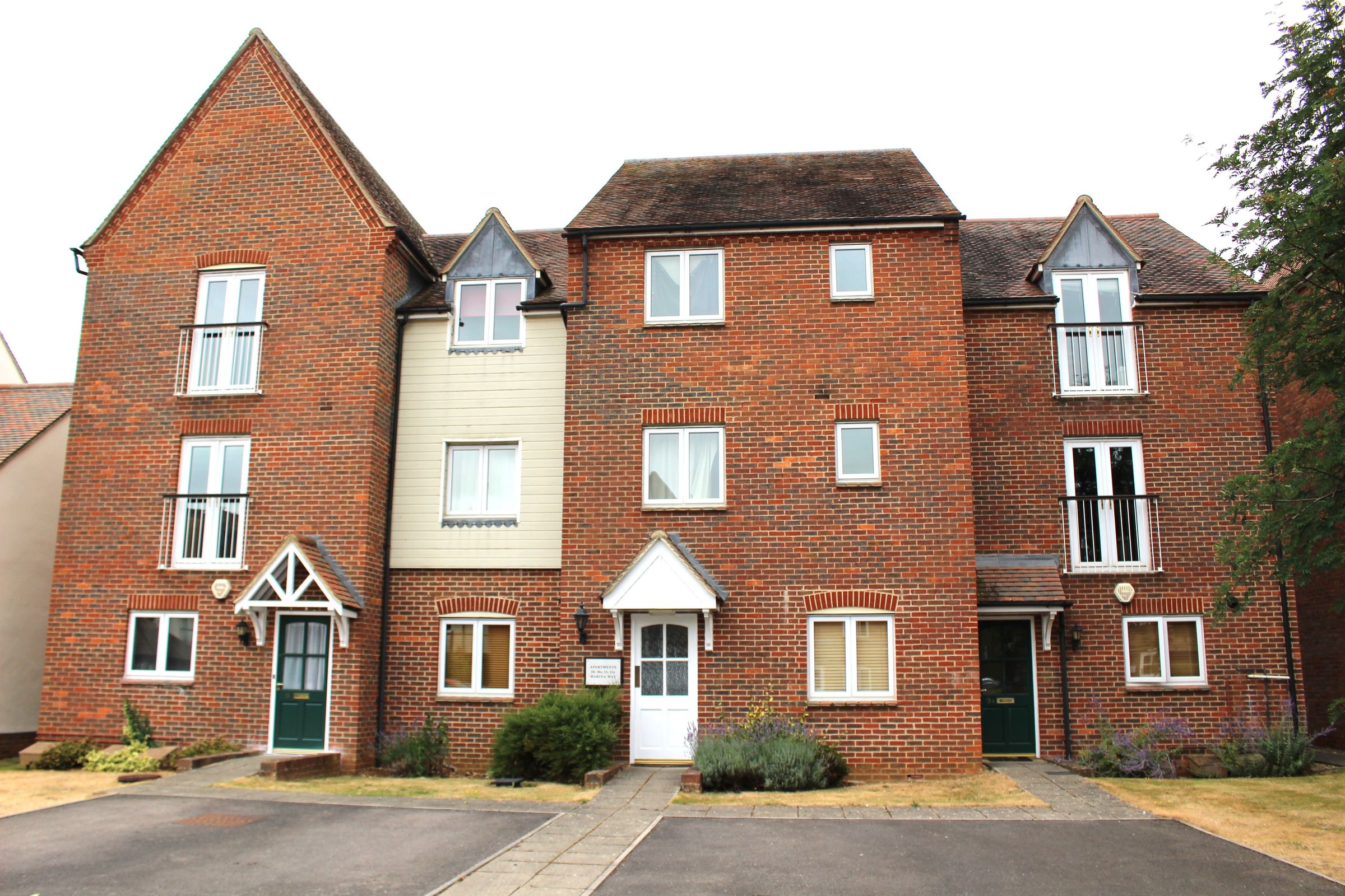 2 bed flat for sale in Marina Way, Abingdon OX14 Zoopla