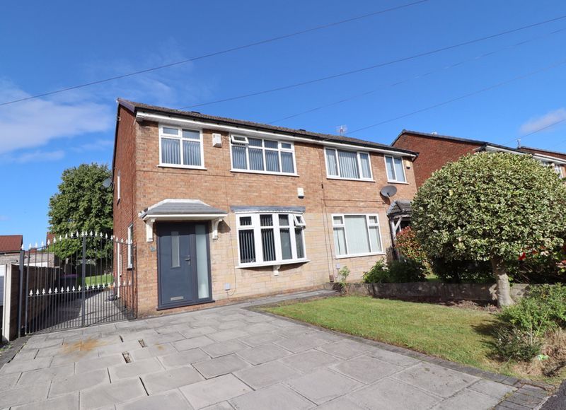 3 bed semidetached house for sale in Windmill Road, Worsley