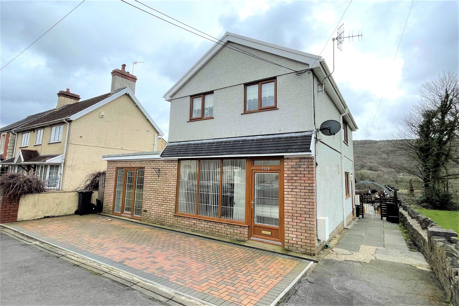 3 bed detached house for sale in Swansea Road, Trebanos, Neath Port