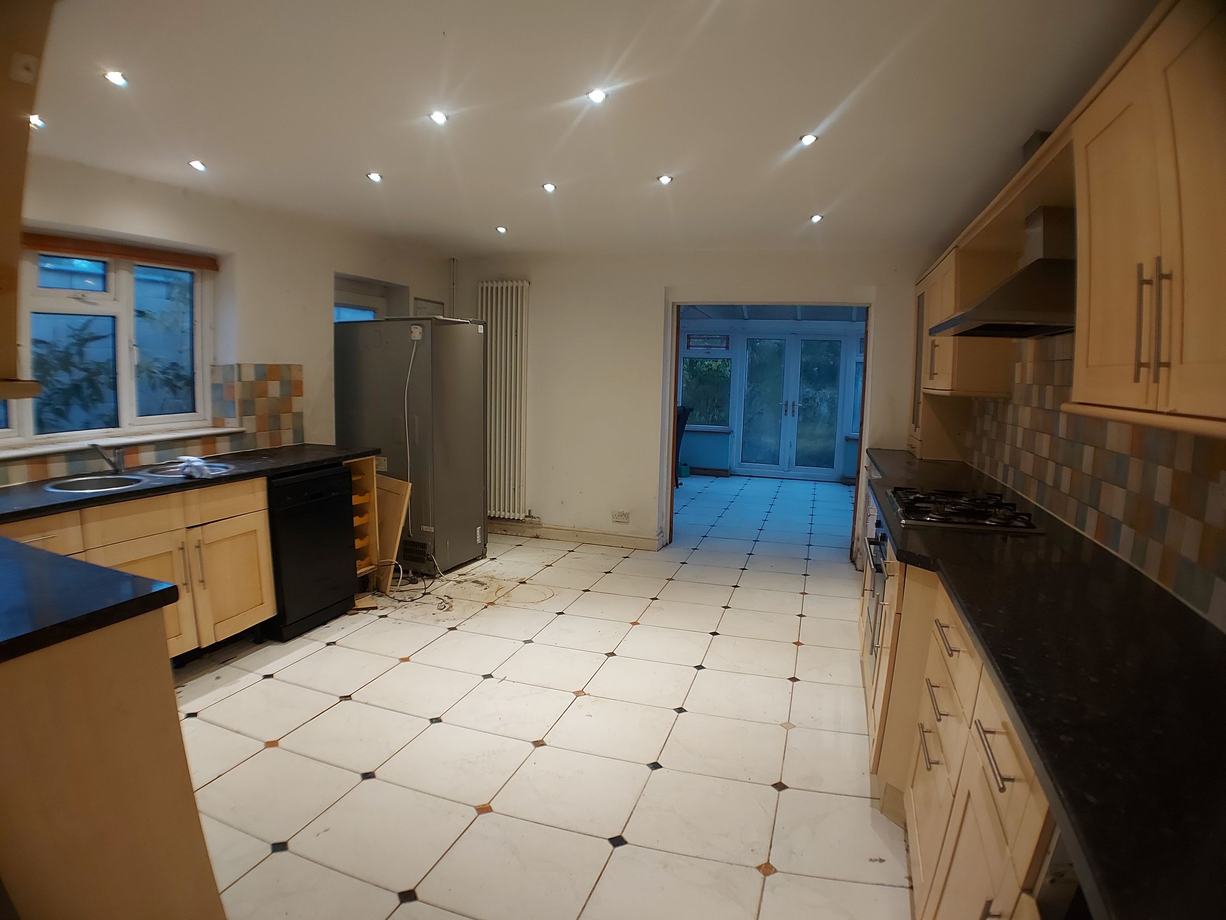 4 bed semidetached house for sale in Reservoir Road, Gloucester GL4