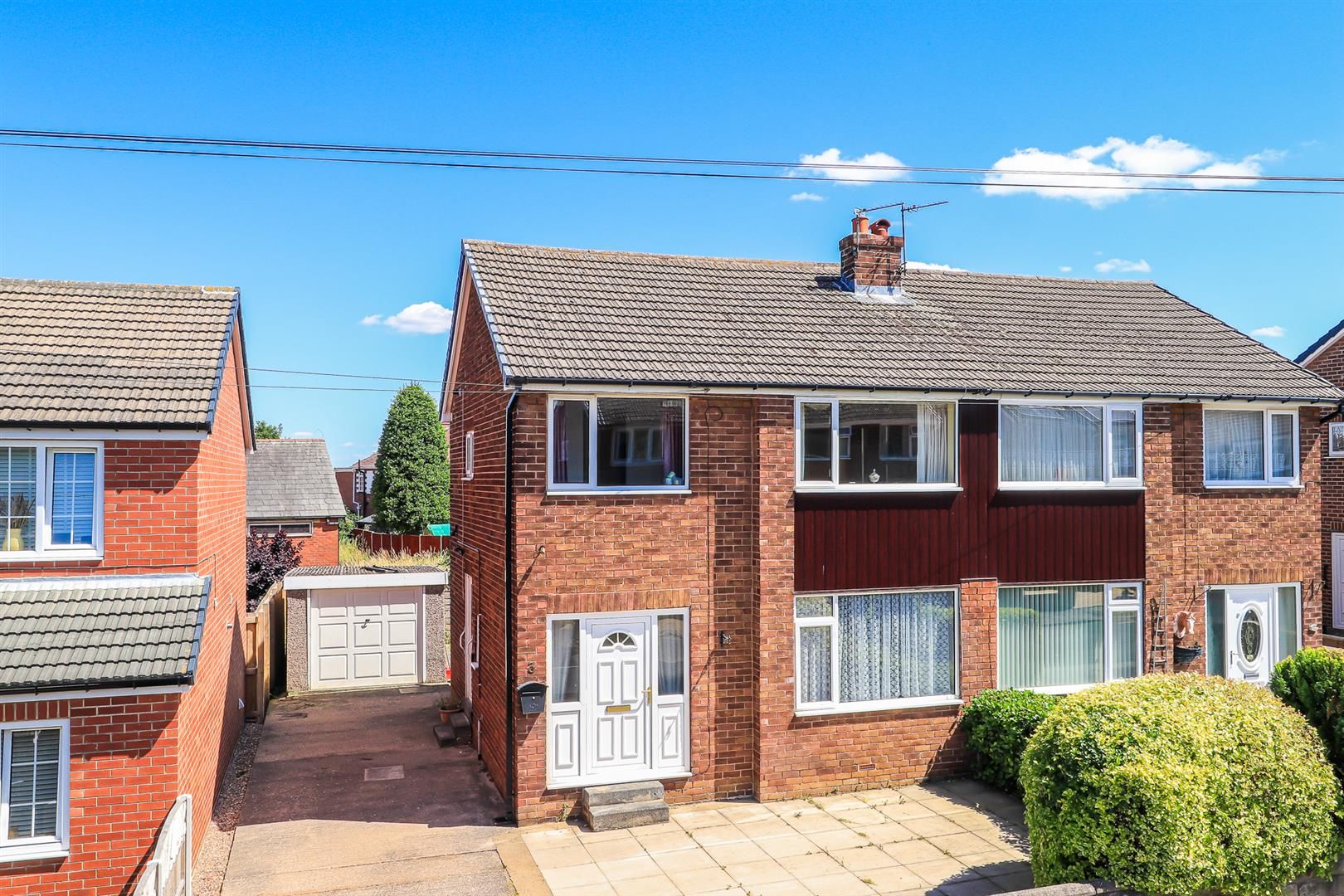 3 bed semidetached house for sale in Oakwood Drive, Altofts, Normanton