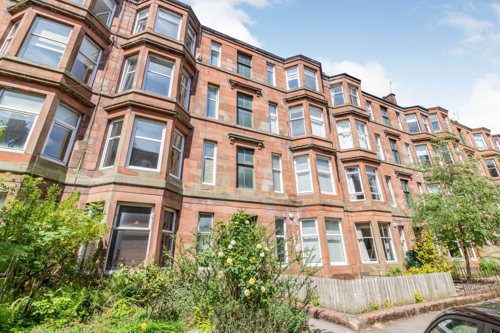 37 Dudley Drive Glasgow G12  