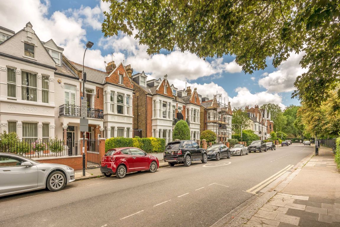 Stevenage Road, Bishops Park, Fulham SW6  