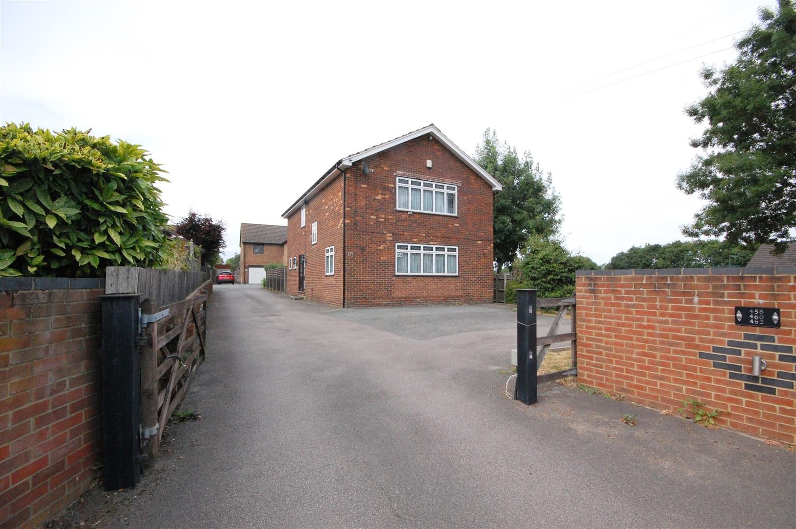 4 bed detached house for sale in Hammondstreet Road, Cheshunt, Waltham Cross EN7 Zoopla