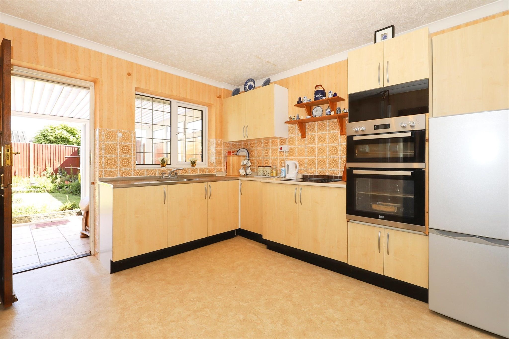 2 bed semidetached bungalow for sale in The Grove, StourportOnSevern