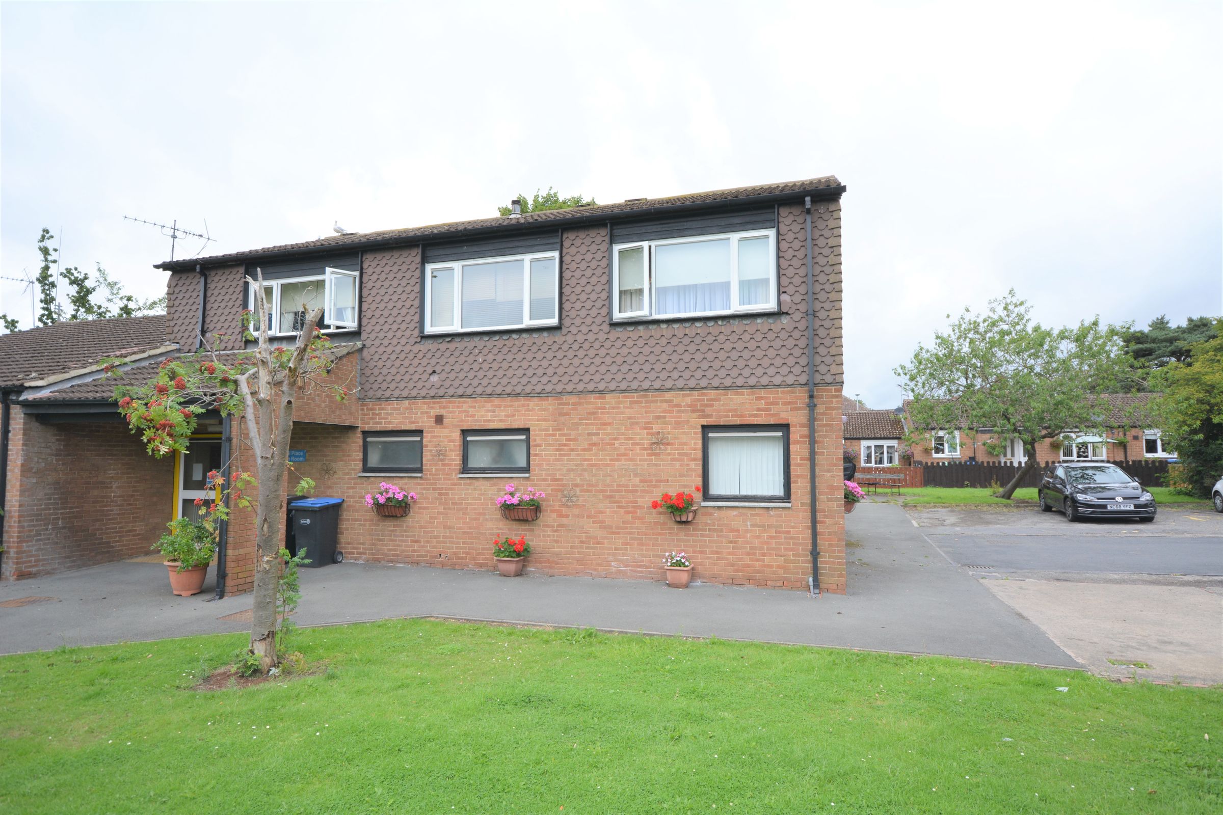 Cornwall Place Bishop Auckland Durham DL14  