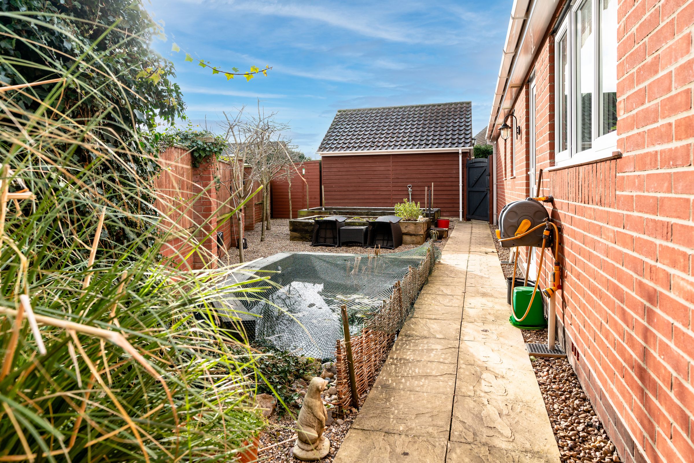 3 bed detached bungalow for sale in Darby Road, Beccles NR34 Zoopla